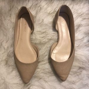 Nude Flats